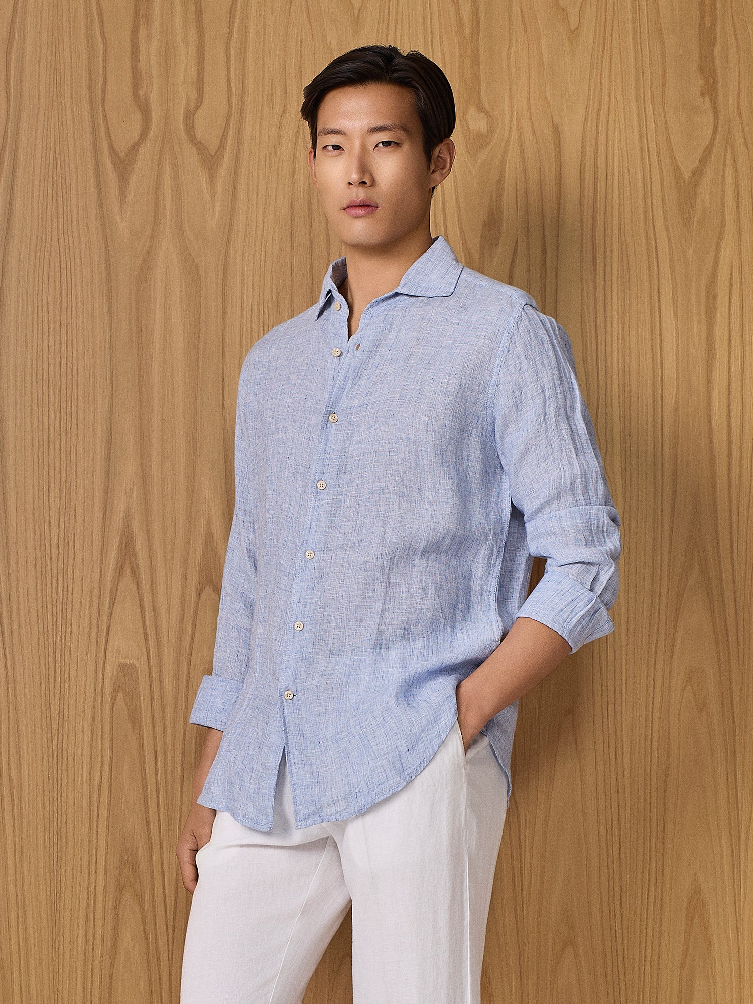 Camicia in lino punto spillo celeste - Image 2