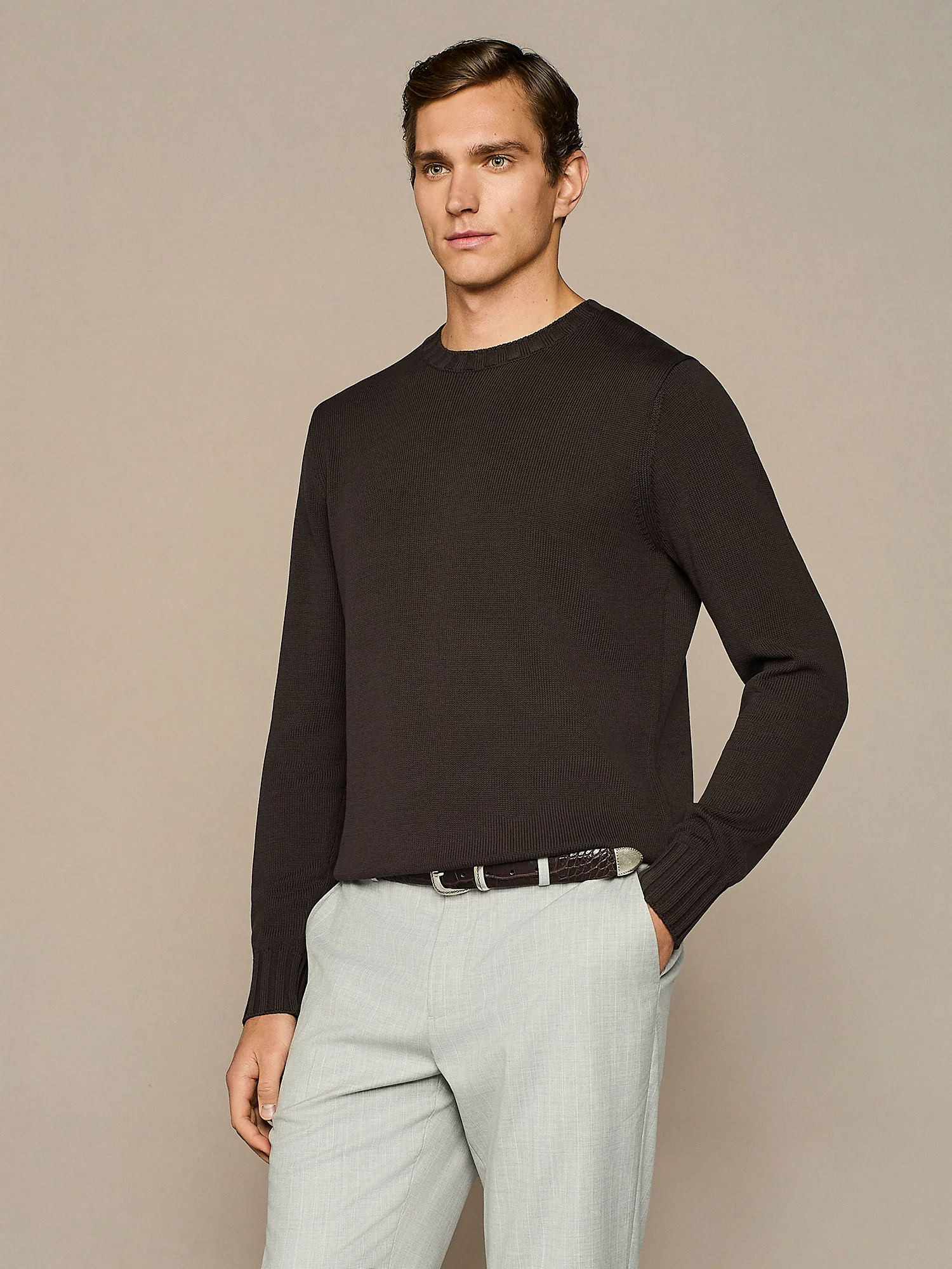 Maglia girocollo in cotone lavato moro - Image 2