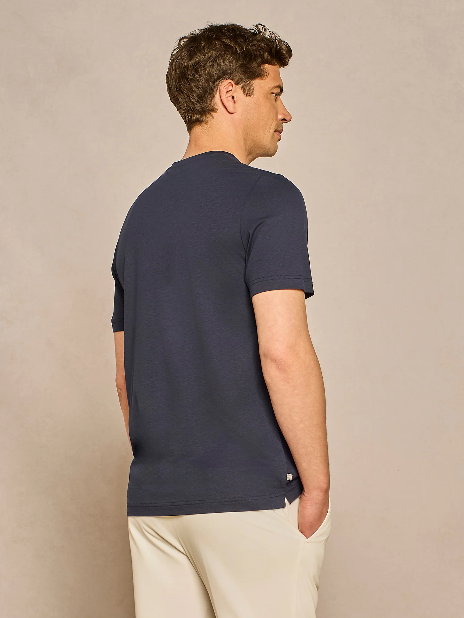 T-shirt ultralight in fluid jersey blu - Image 4