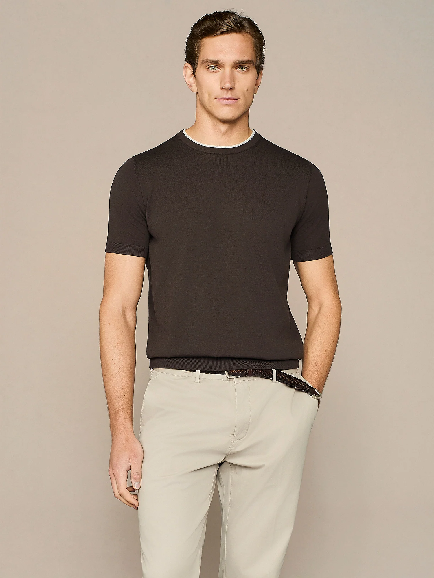 T-shirt doppio collo in maglia moro