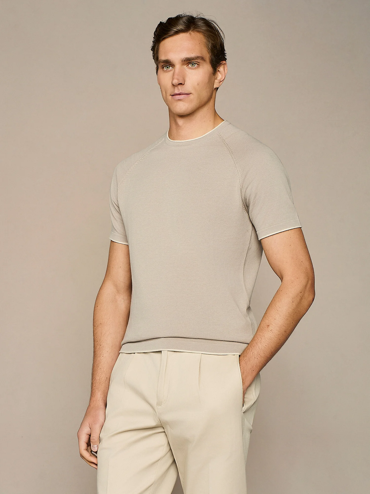T-shirt roll-end in maglia taupe - Image 2